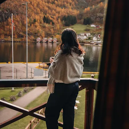 Flamsbrygga 4* Flåm