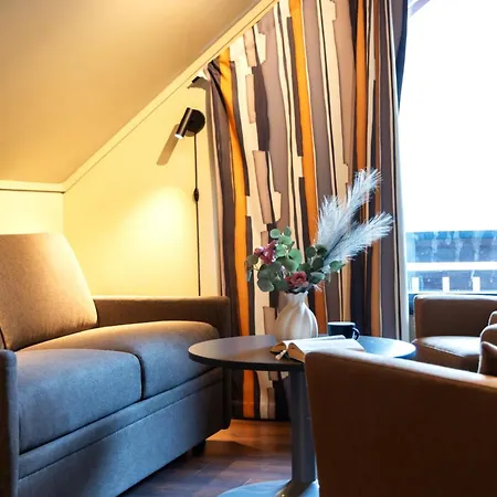 Flamsbrygga 4*