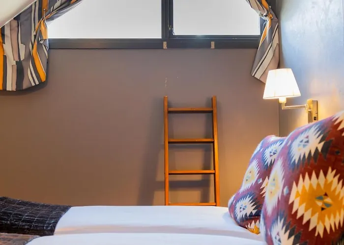 Flåmsbrygga Hotell 4*