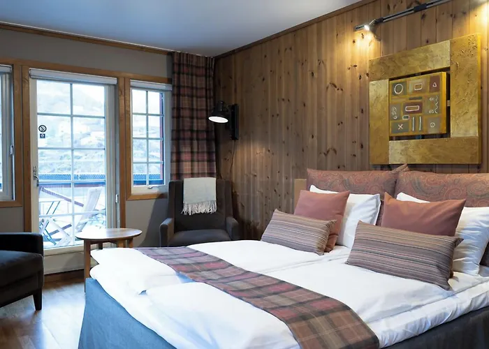 Flåmsbrygga Hotell 4*