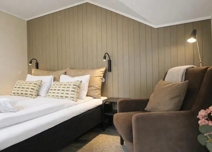 Flåmsbrygga Hotell 4*