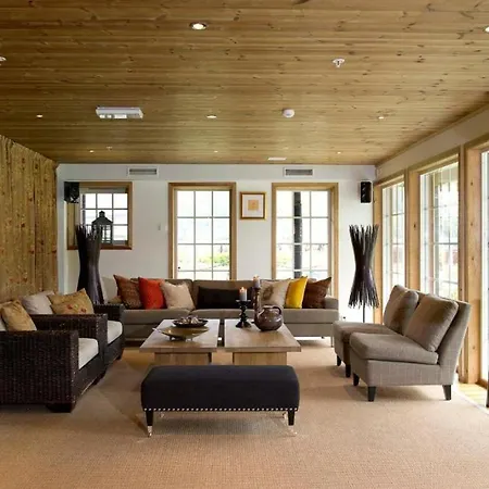 Hotel Flamsbrygga 3*