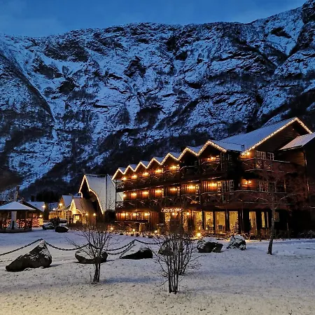 Flamsbrygga 3* Flåm