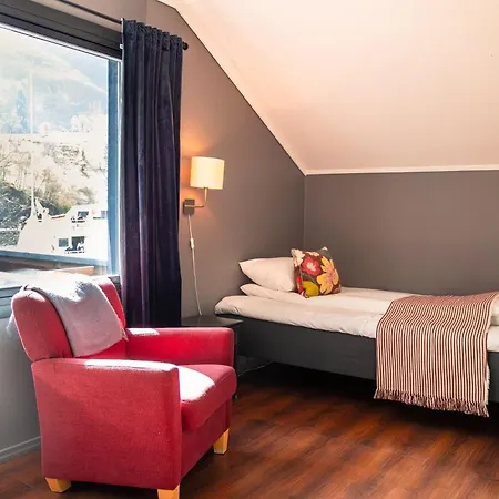 Flamsbrygga 3* Flåm