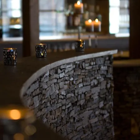 Hotel Flamsbrygga 3*